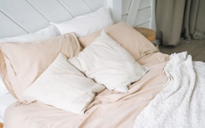 揭秘：床上最易忽视的“藏污纳垢”之地，你洗过吗？