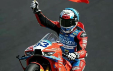 张雪机车夺冠：谱写中国赛车运动新篇章