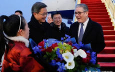 携手共进，共创辉煌——英国驻华大使倡议中英合作